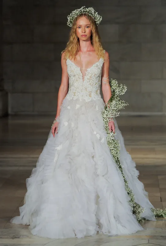 Smitten sold by Reem Acra