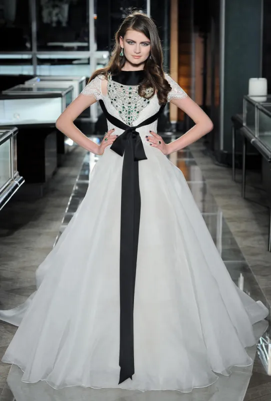 Beautiful sold by Reem Acra