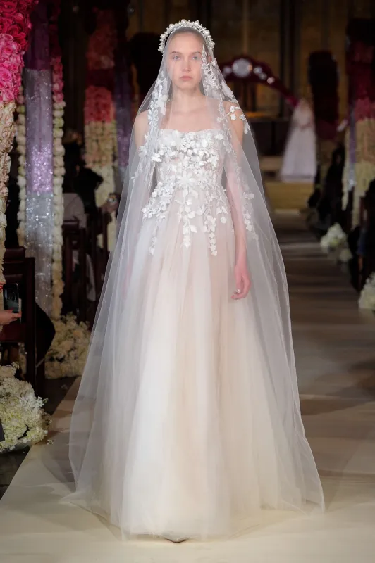 Promises sold by Reem Acra