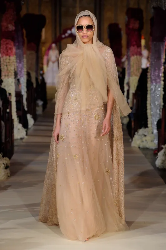 Whos That Girl sold by Reem Acra