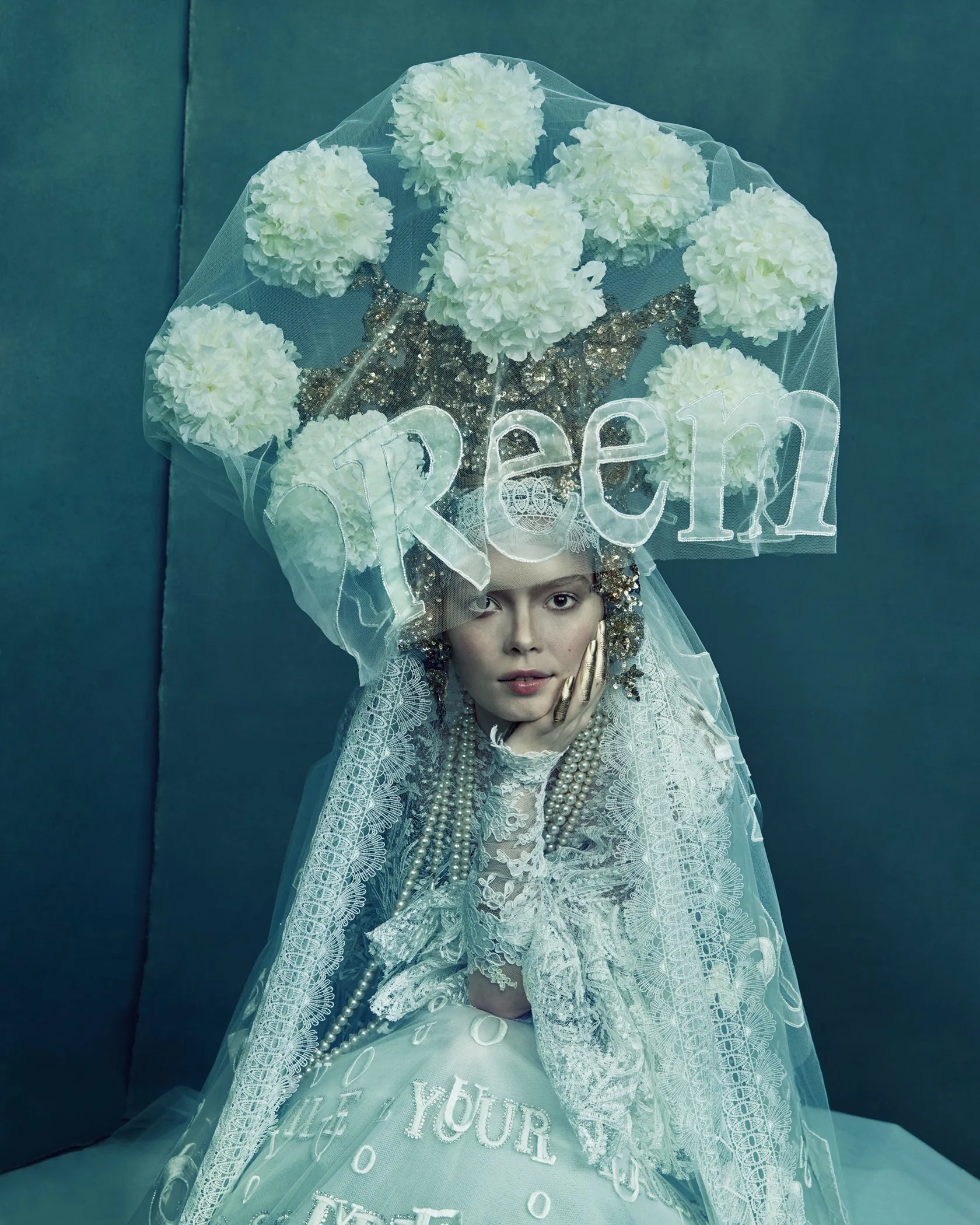 Ukraine sold by Reem Acra