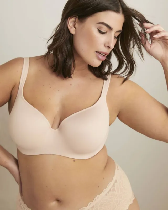 Contour Underwire T-Shirt Bra - Déesse Collection sold by Reitmans