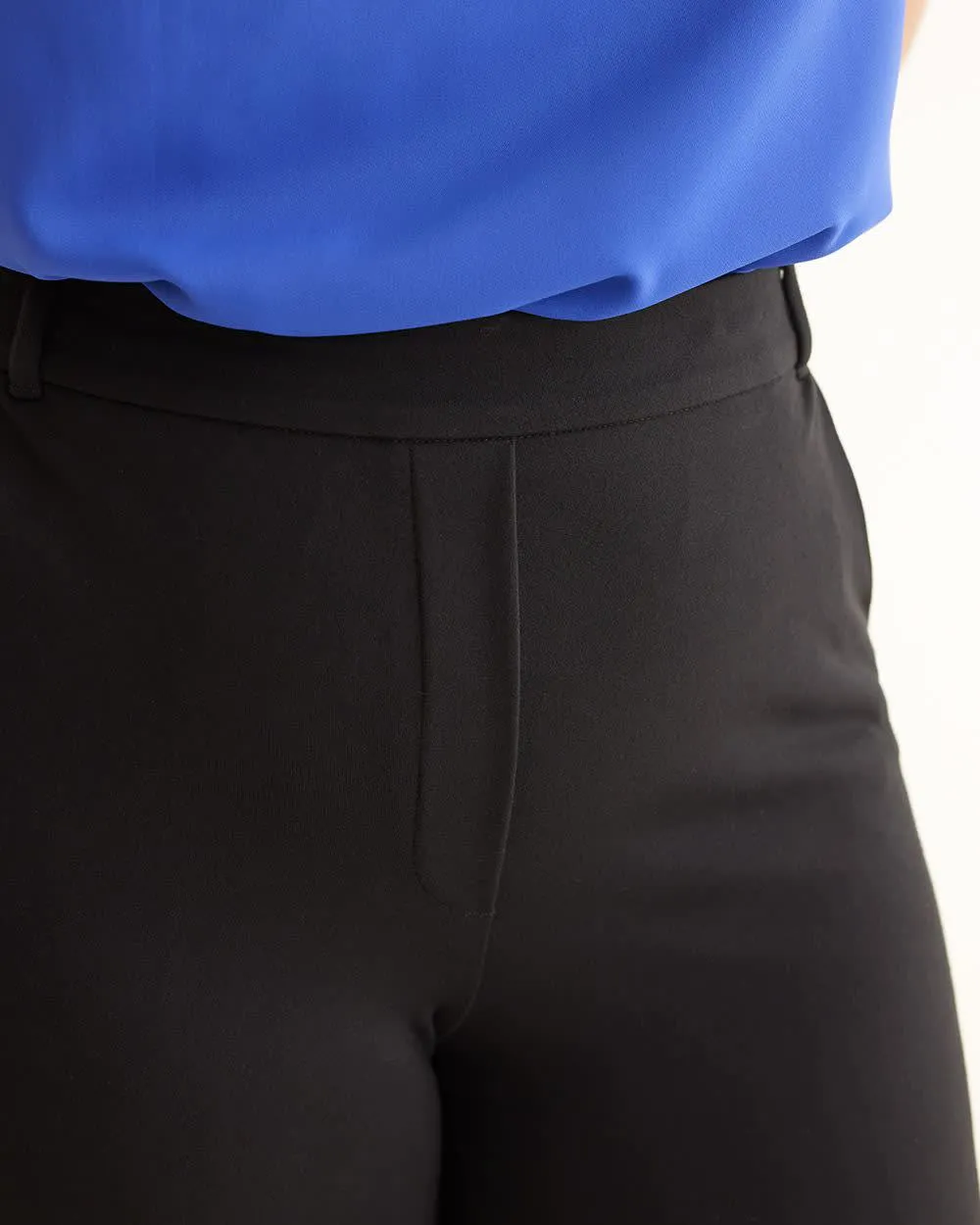 Straight-Leg High-Rise Pants - The Modern Stretch (R) sold by Reitmans product image thumbnail 2