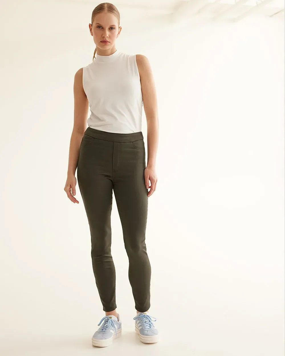 Denim Legging Pants - R Essentials - Tall sold by Reitmans product image thumbnail 5
