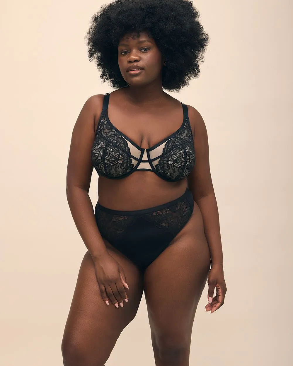 Microfibre Thong with Lace and Mesh Back - Déesse Collection sold by Reitmans product image thumbnail 2