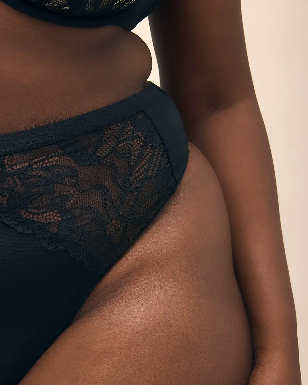 Microfibre Thong with Lace and Mesh Back - Déesse Collection sold by Reitmans product image thumbnail 5