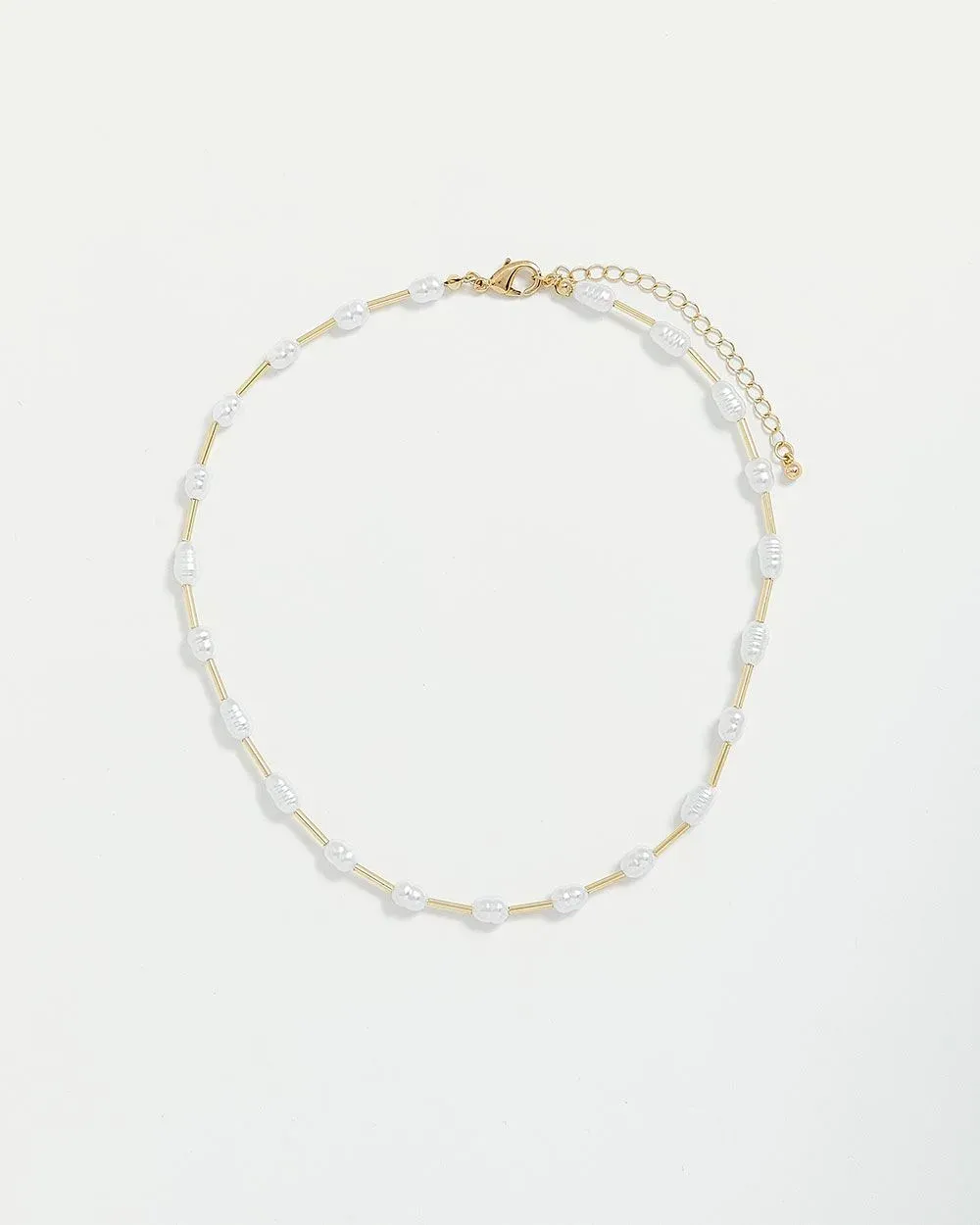 Short Necklace with Pearls sold by Reitmans product image thumbnail 4