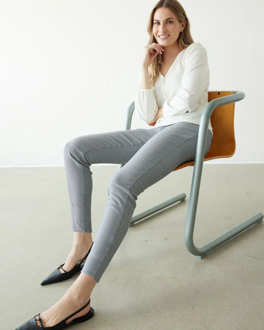 Legging Pant - R Essentials - Tall sold by Reitmans product image thumbnail 4