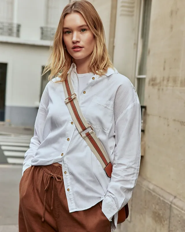 Long-Sleeve Buttoned-Down Linen Blouse sold by Reitmans
