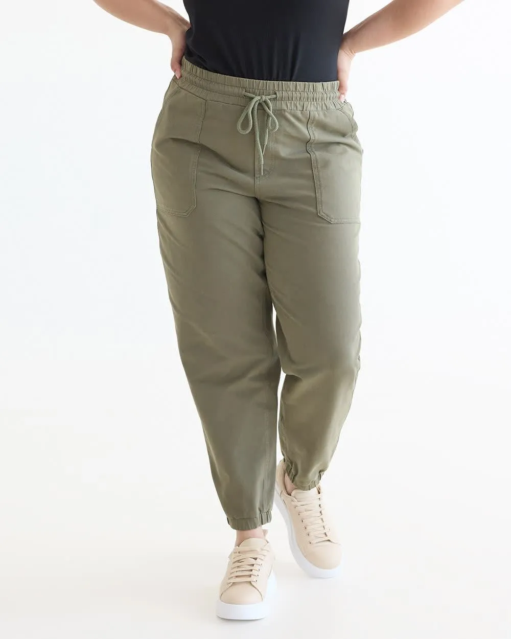 High-Rise Jogger Pant - Petite sold by Reitmans