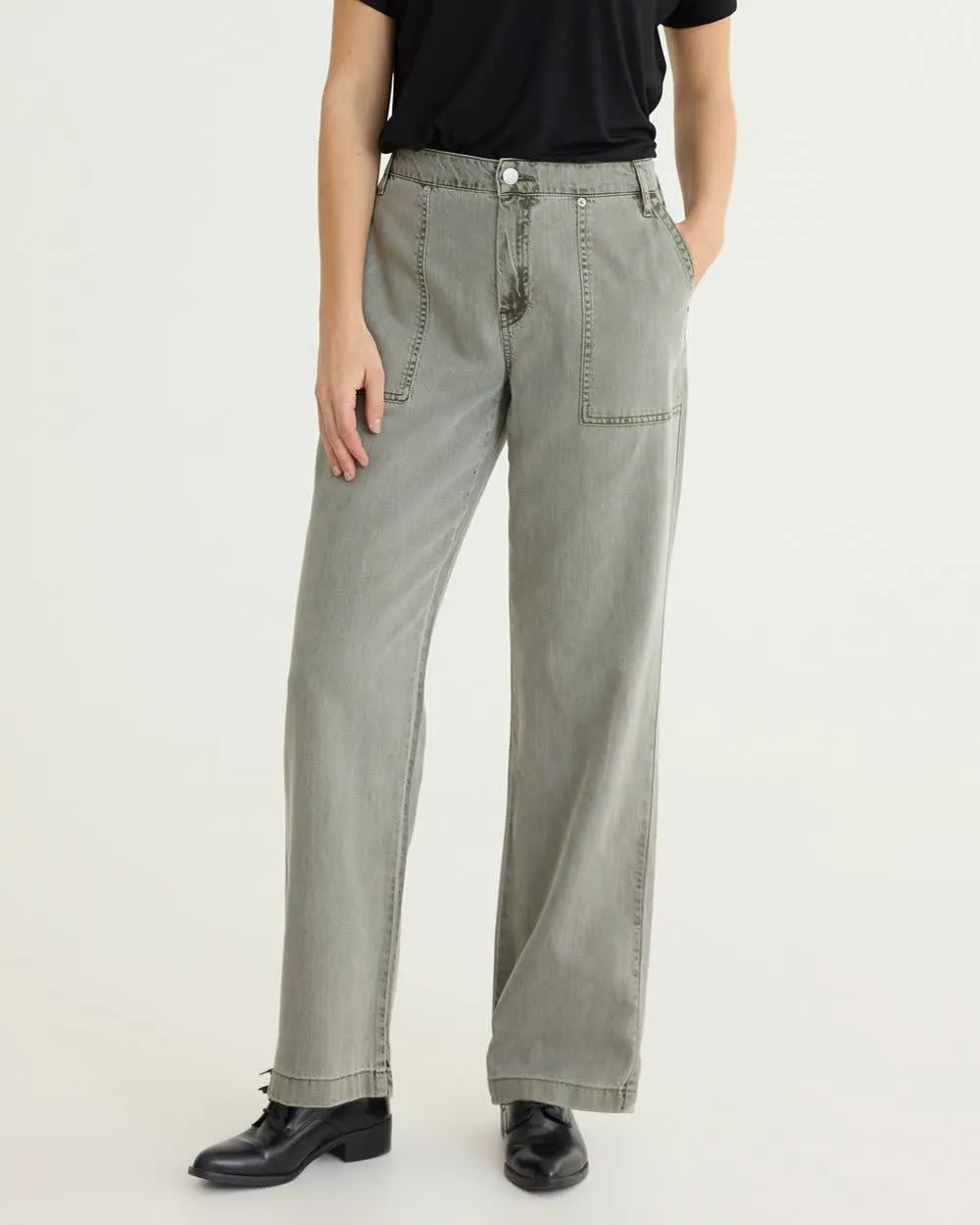 Straight-Leg Mid-Rise Utility Pant - Petite sold by Reitmans