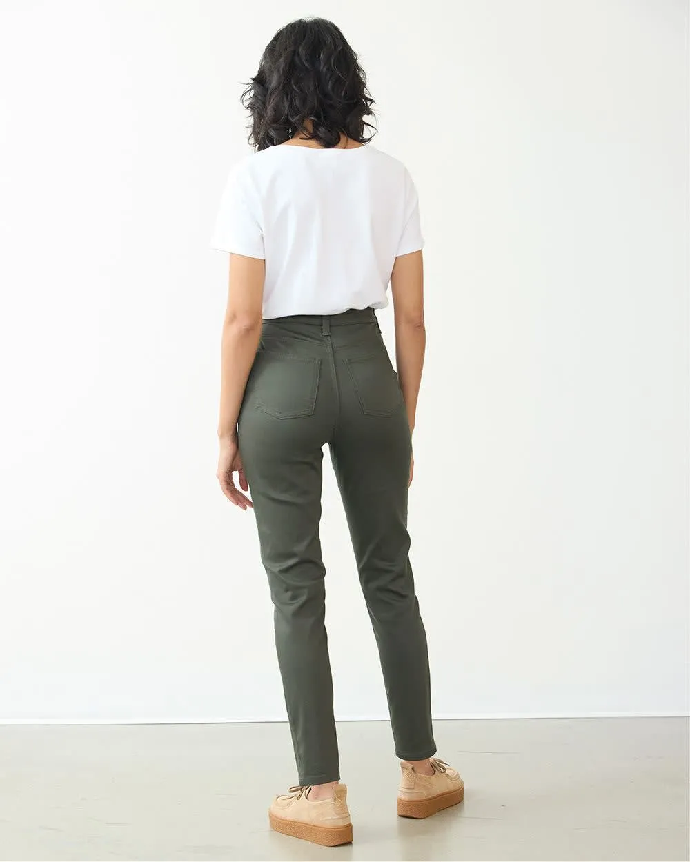 Skinny-Leg High-Rise Jean - The Signature (R) - Petite sold by Reitmans product image thumbnail 2