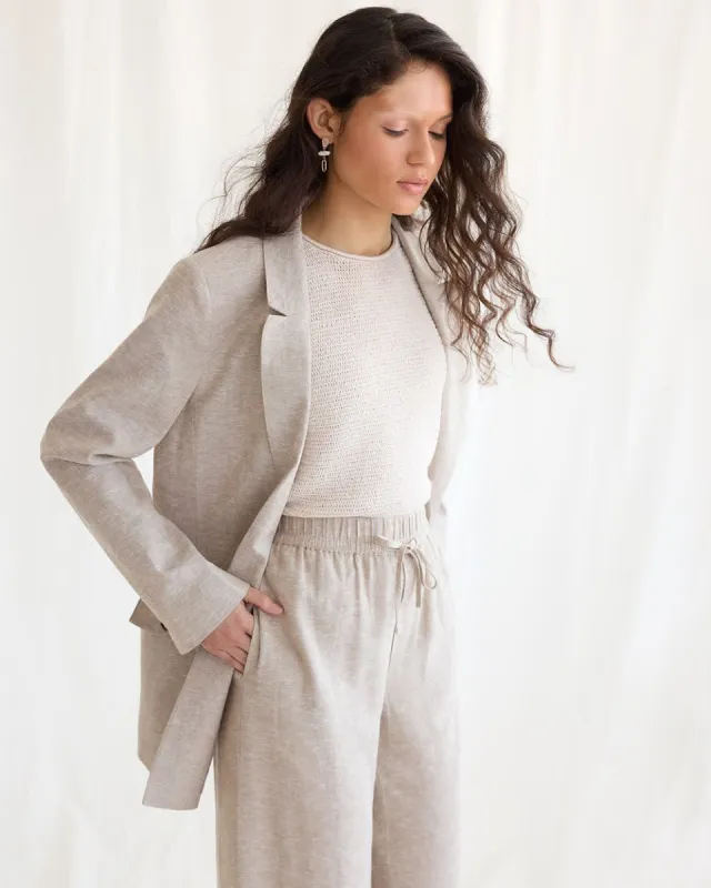 One-Button Linen Blazer sold by Reitmans