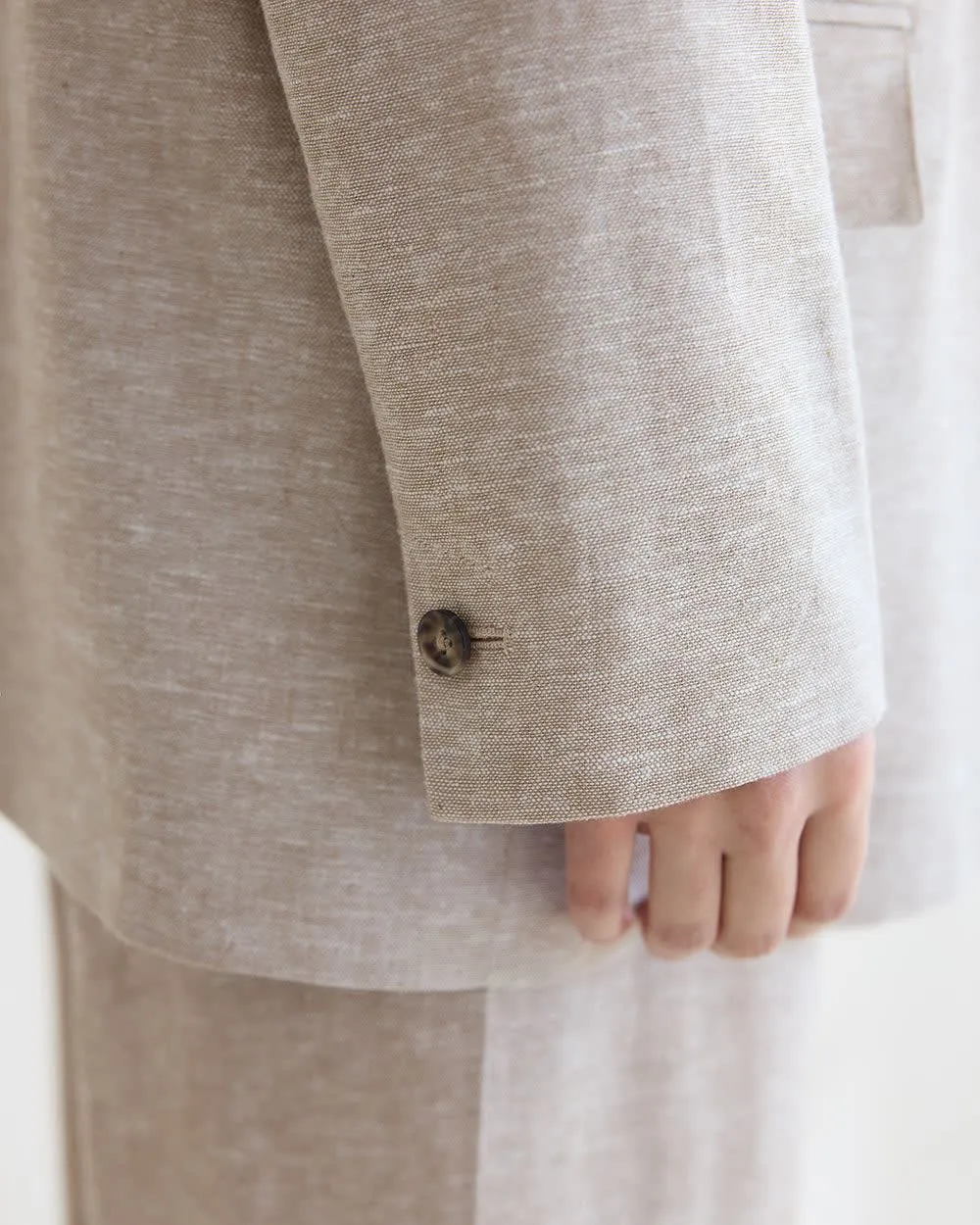 One-Button Linen Blazer sold by Reitmans product image thumbnail 4