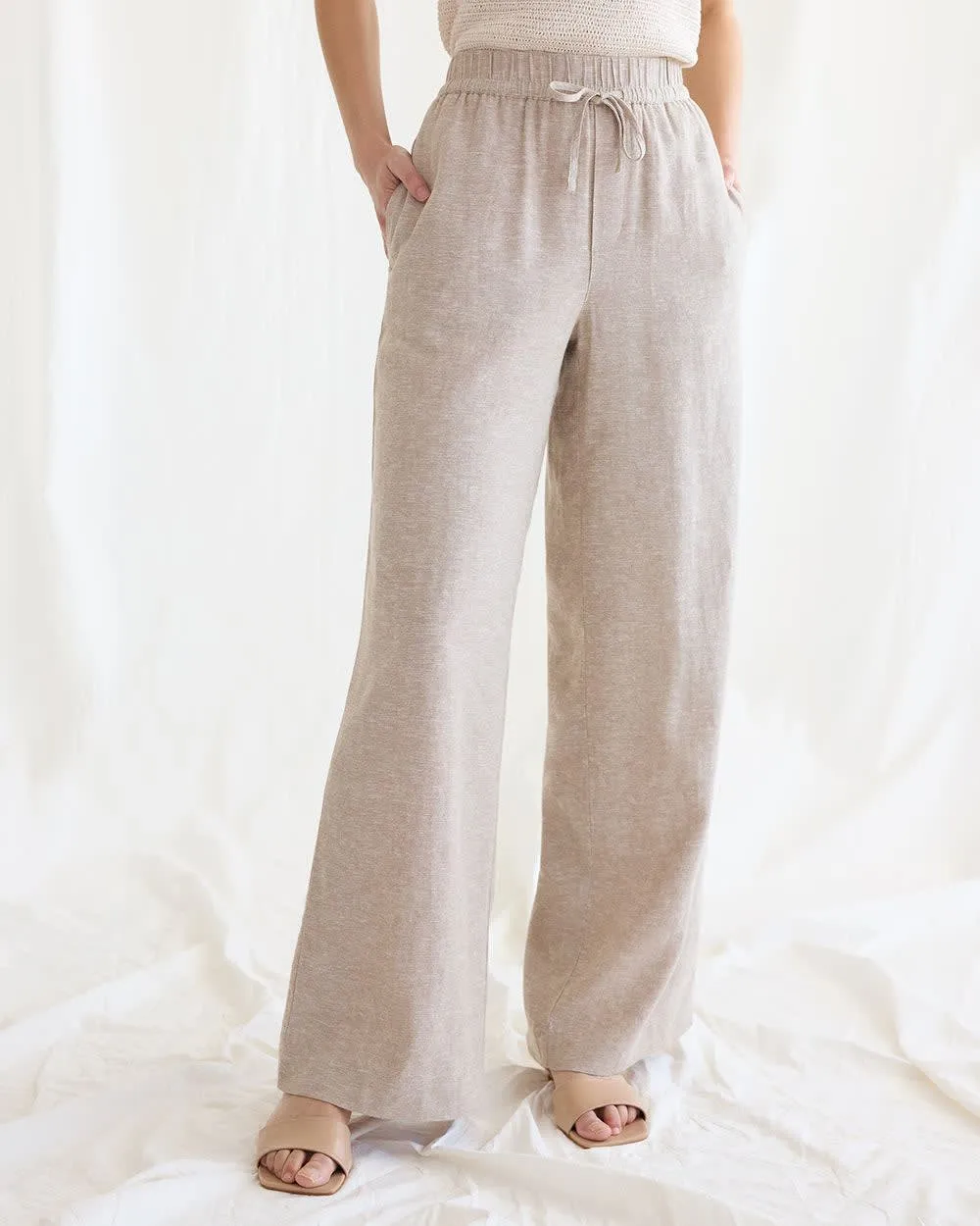 Wide-Leg High-Rise Linen Pant - Petite sold by Reitmans