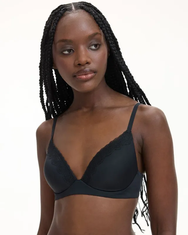 Soft Cup Wireless Bra - R Line sold by Reitmans