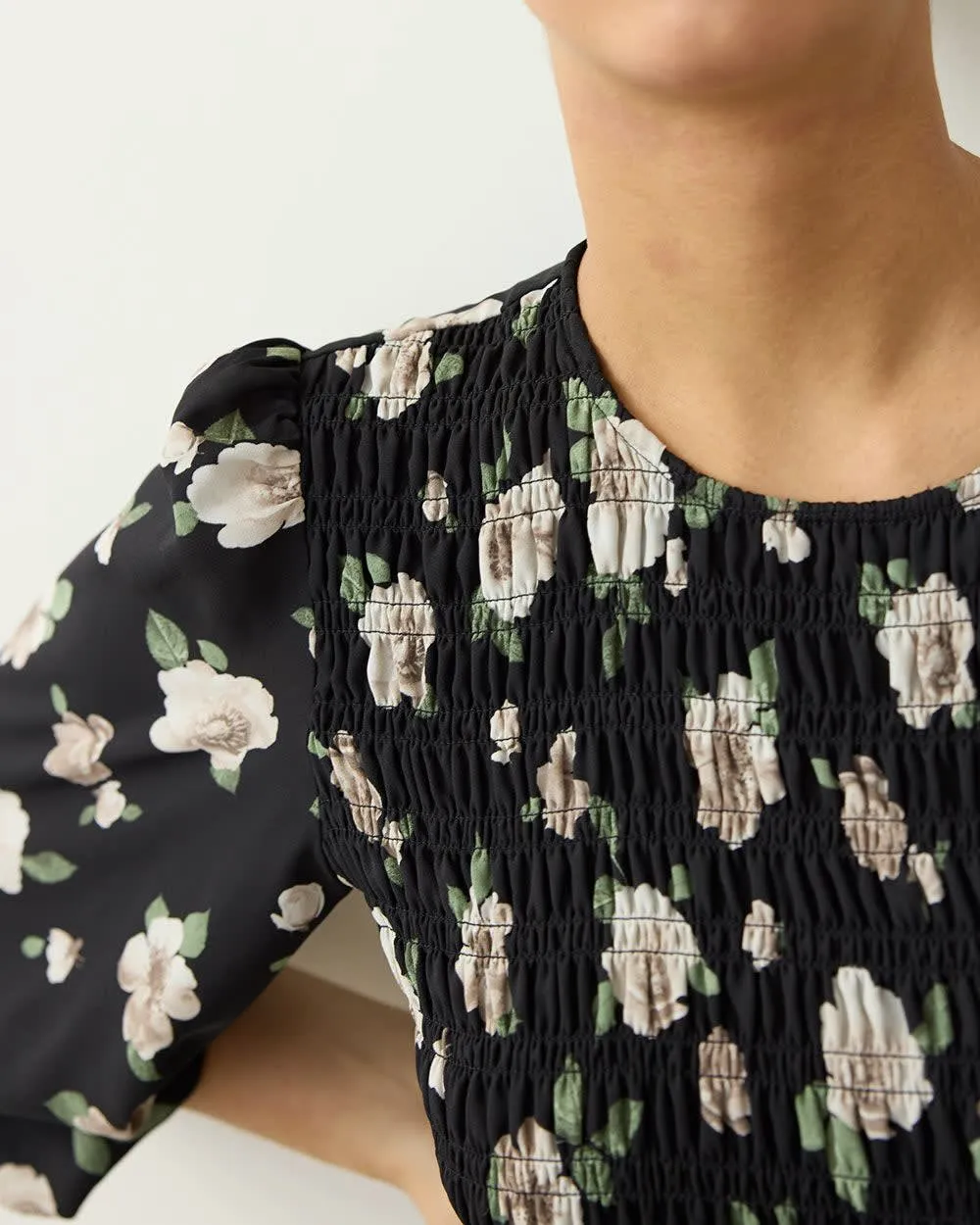 3/4-Sleeve Crew-Neck Swing Dress sold by Reitmans product image thumbnail 4