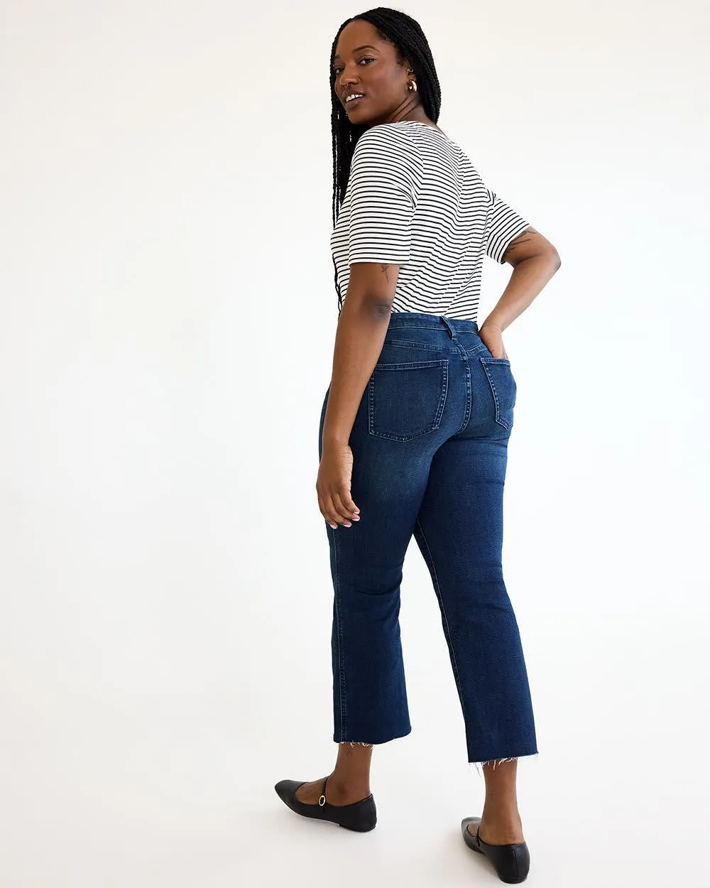 Flare-Leg Cropped Mid-Rise Jean - Petite sold by Reitmans product image thumbnail 2