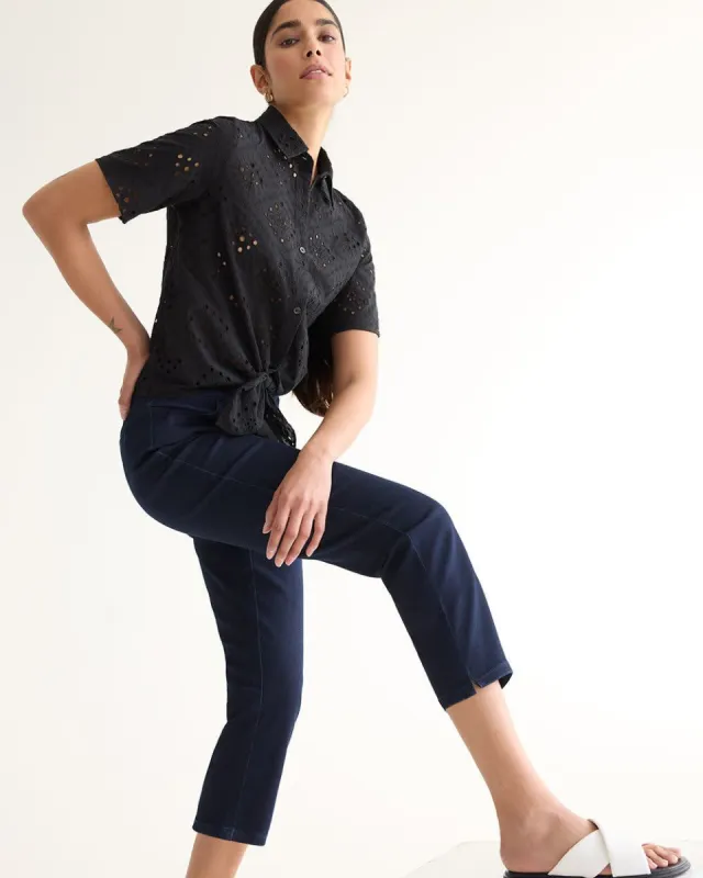 Slim-Leg Mid-Rise Cropped Jean sold by Reitmans