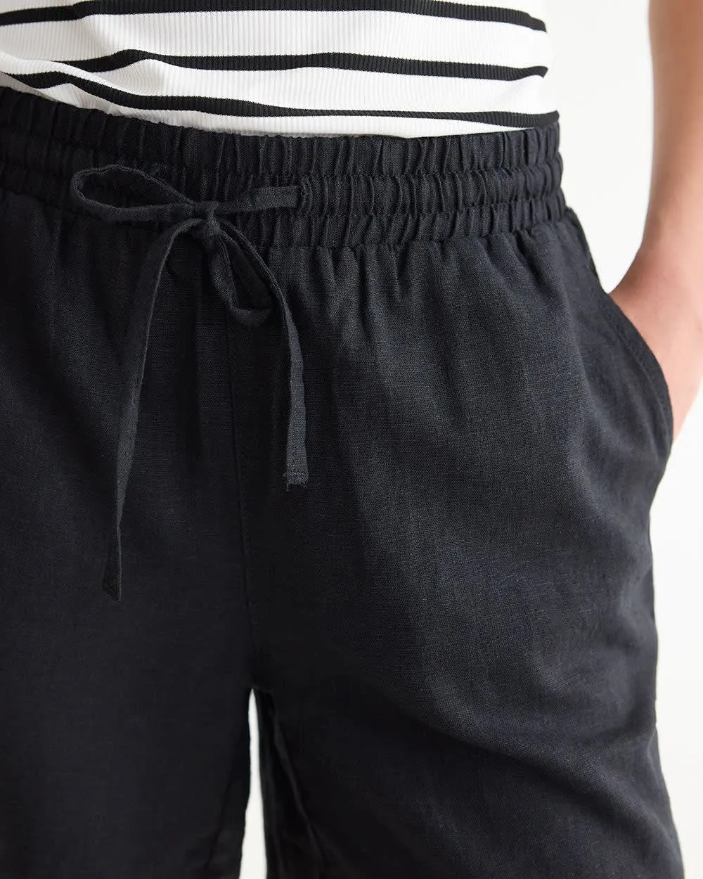 Linen Shorts with Drawstring sold by Reitmans product image thumbnail 4