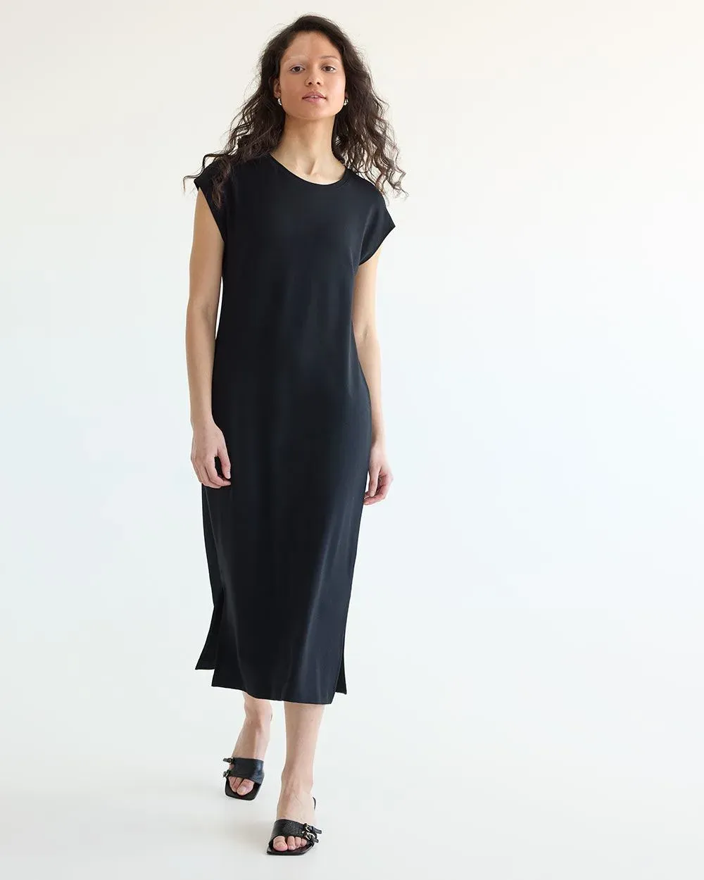 Extended-Sleeve Crew-Neck Midi Dress sold by Reitmans product image thumbnail 5