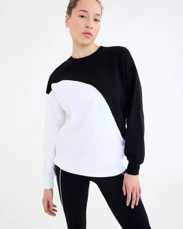 Long-Sleeve French Terry Sweater with Crew Neckline - Hyba sold by Reitmans