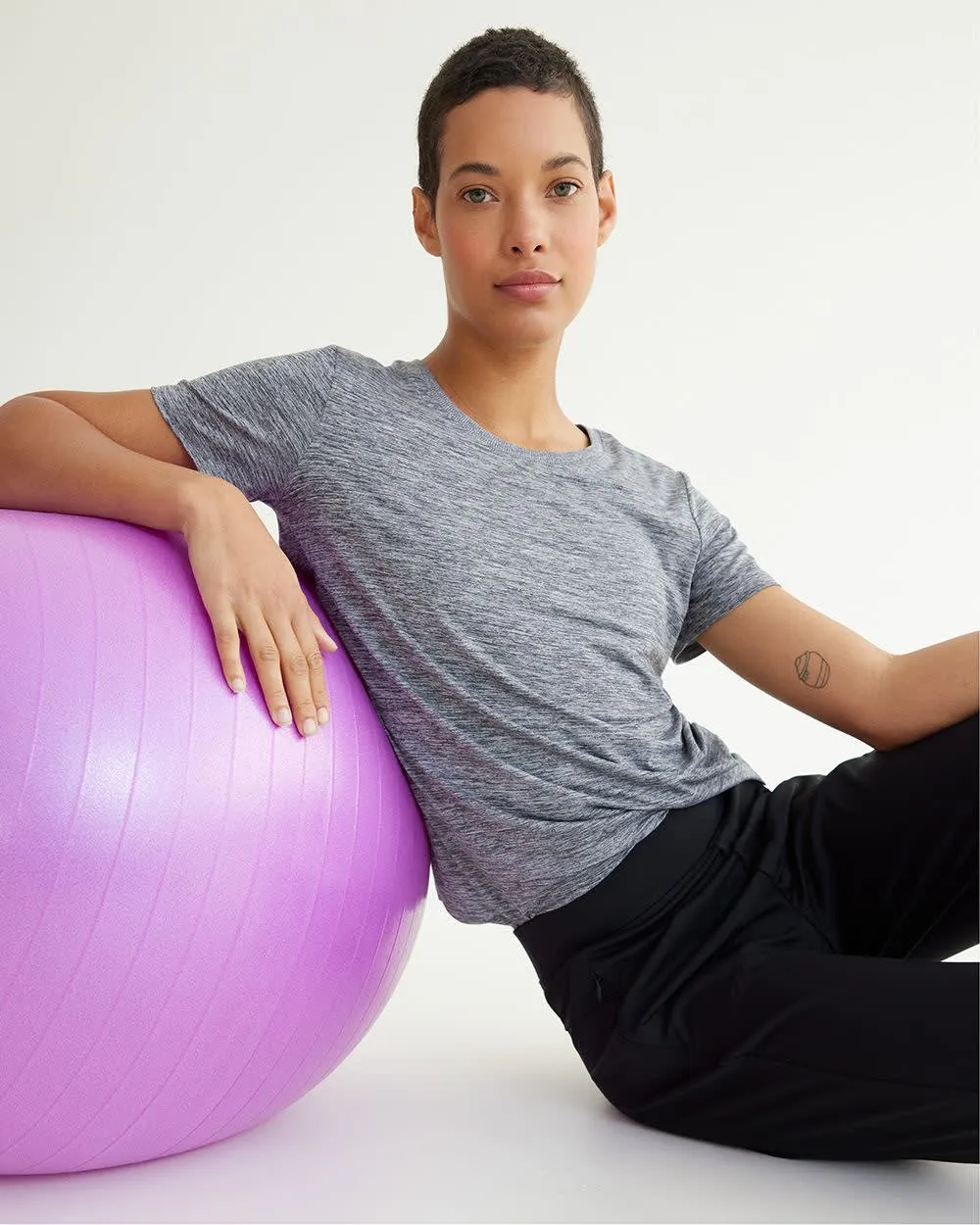 Short-Sleeve Crew-Neck Tee - Dry Lux Hyba Essentials sold by Reitmans product image thumbnail 3