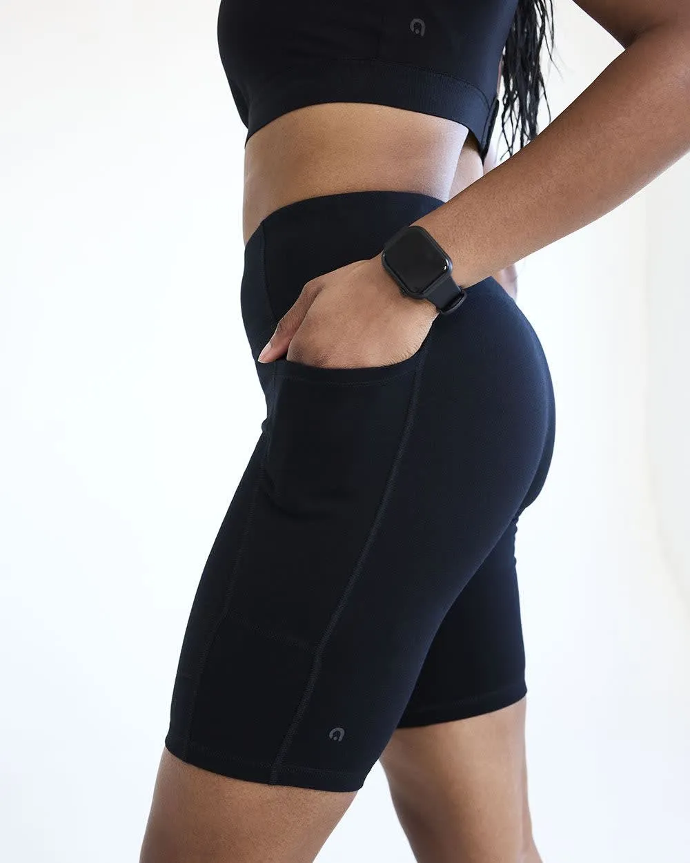 Sculptor Biker Short with Pockets - Hyba sold by Reitmans product image thumbnail 4