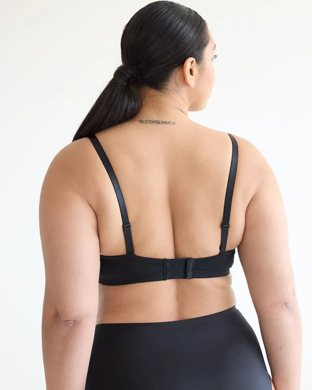 Wireless Bra with Lace Trim - R Line sold by Reitmans product image thumbnail 2