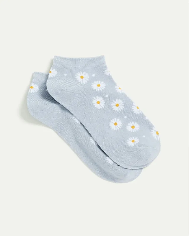 Cotton Anklet Socks with Daisies sold by Reitmans