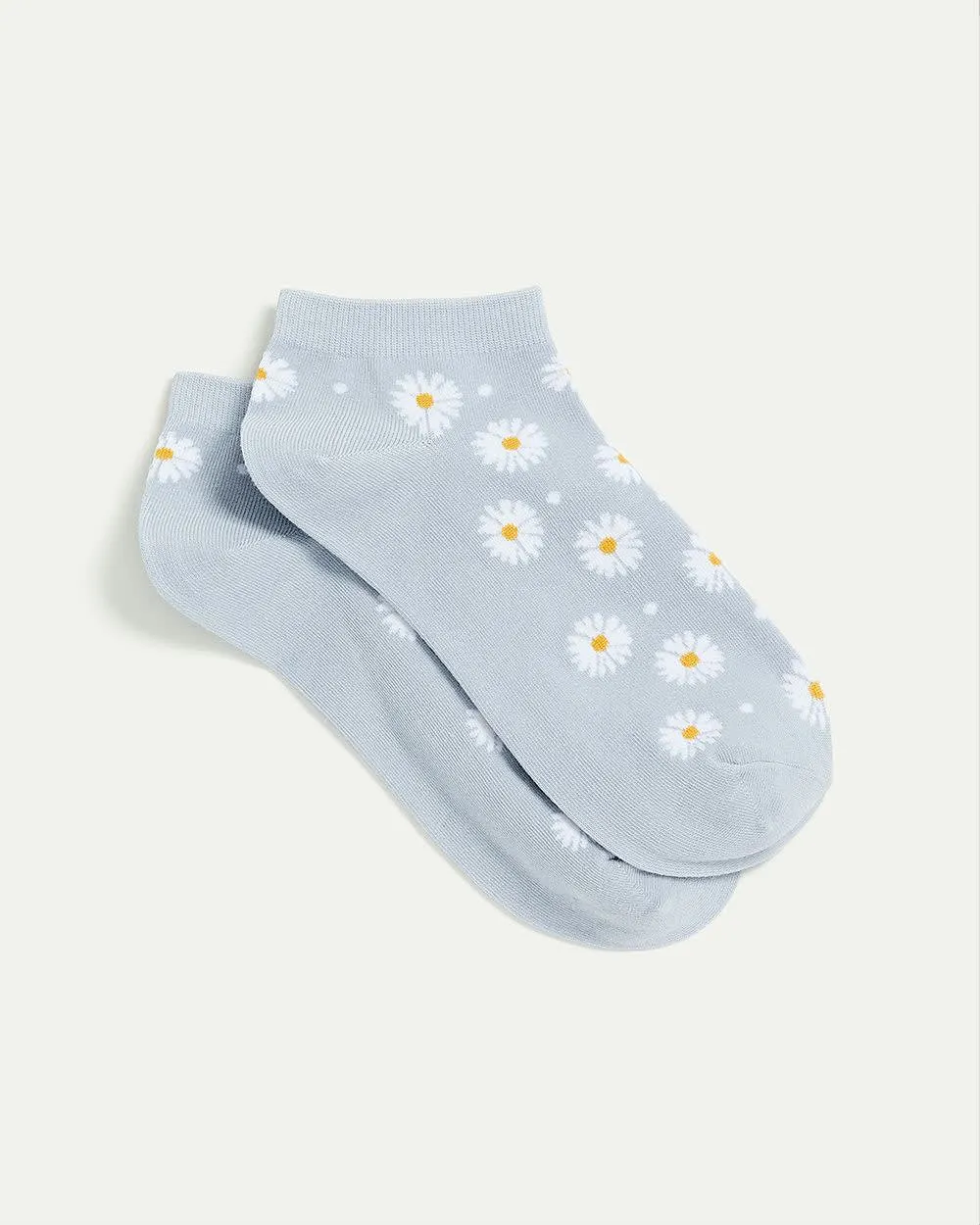Cotton Anklet Socks with Daisies sold by Reitmans