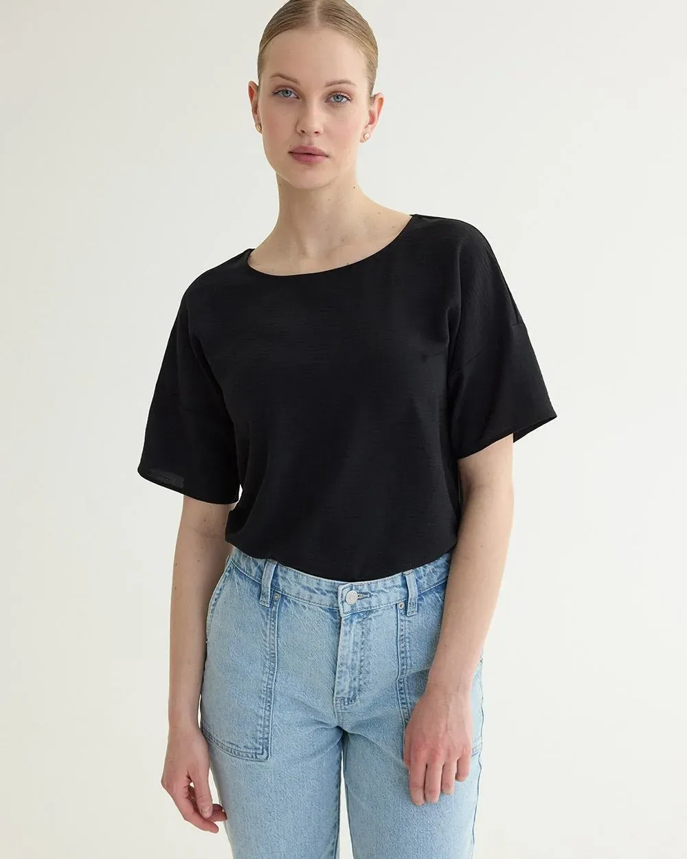 Short-Sleeve Crew-Neck Blouse sold by Reitmans product image thumbnail 5