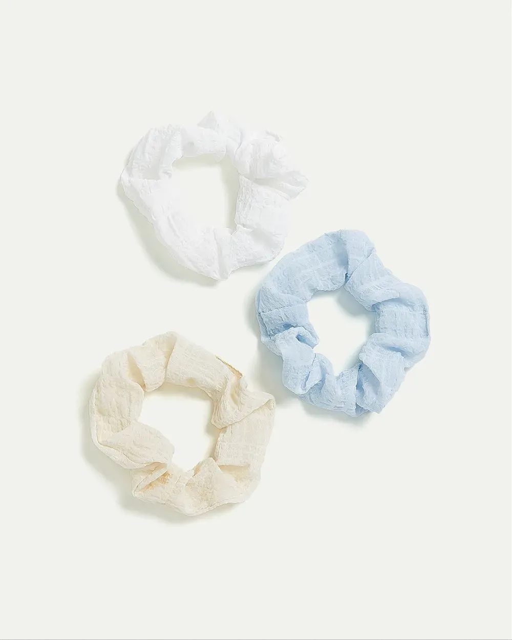 Textured Scrunchies - Set of 3 sold by Reitmans product image thumbnail 4