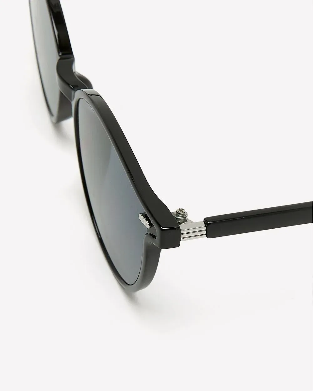 Round Frame Sunglasses sold by Reitmans product image thumbnail 5
