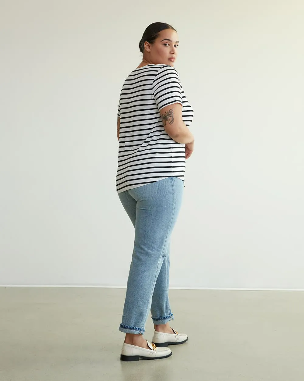 Short-Sleeve V-Neck Tee, R Essentials sold by Reitmans product image thumbnail 5