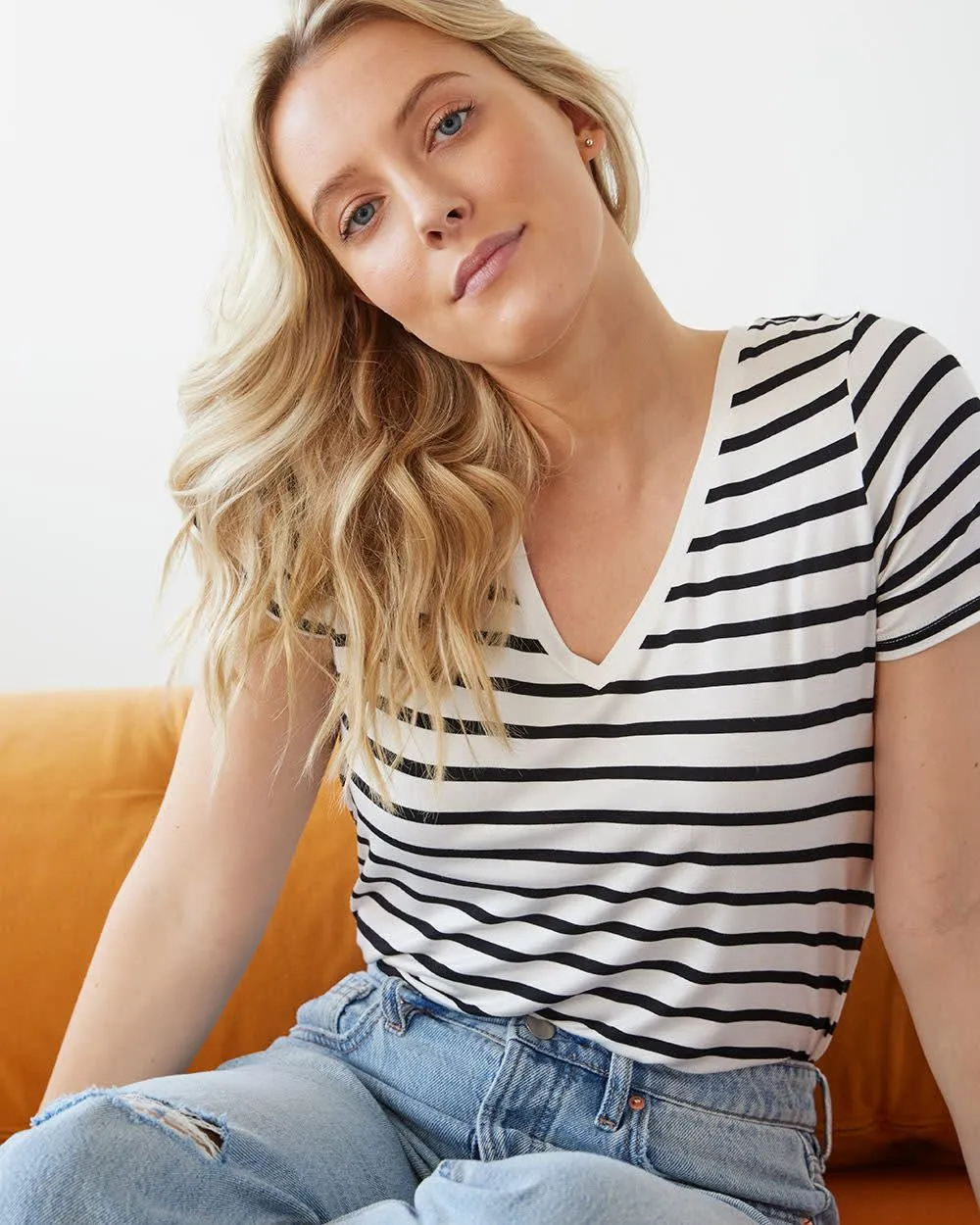 Short-Sleeve V-Neck Tee, R Essentials sold by Reitmans product image thumbnail 3