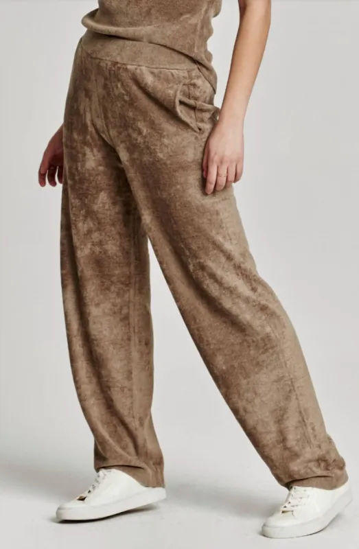 Another Love - Carson Elastic Waist Pant sold by Reitmans