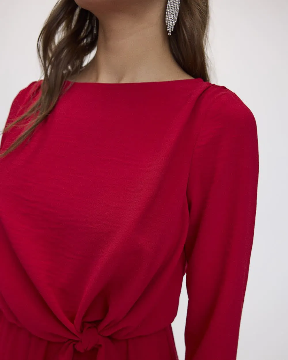 Long-Sleeve Boat-Neck Dress with Knot Detail sold by Reitmans product image thumbnail 5