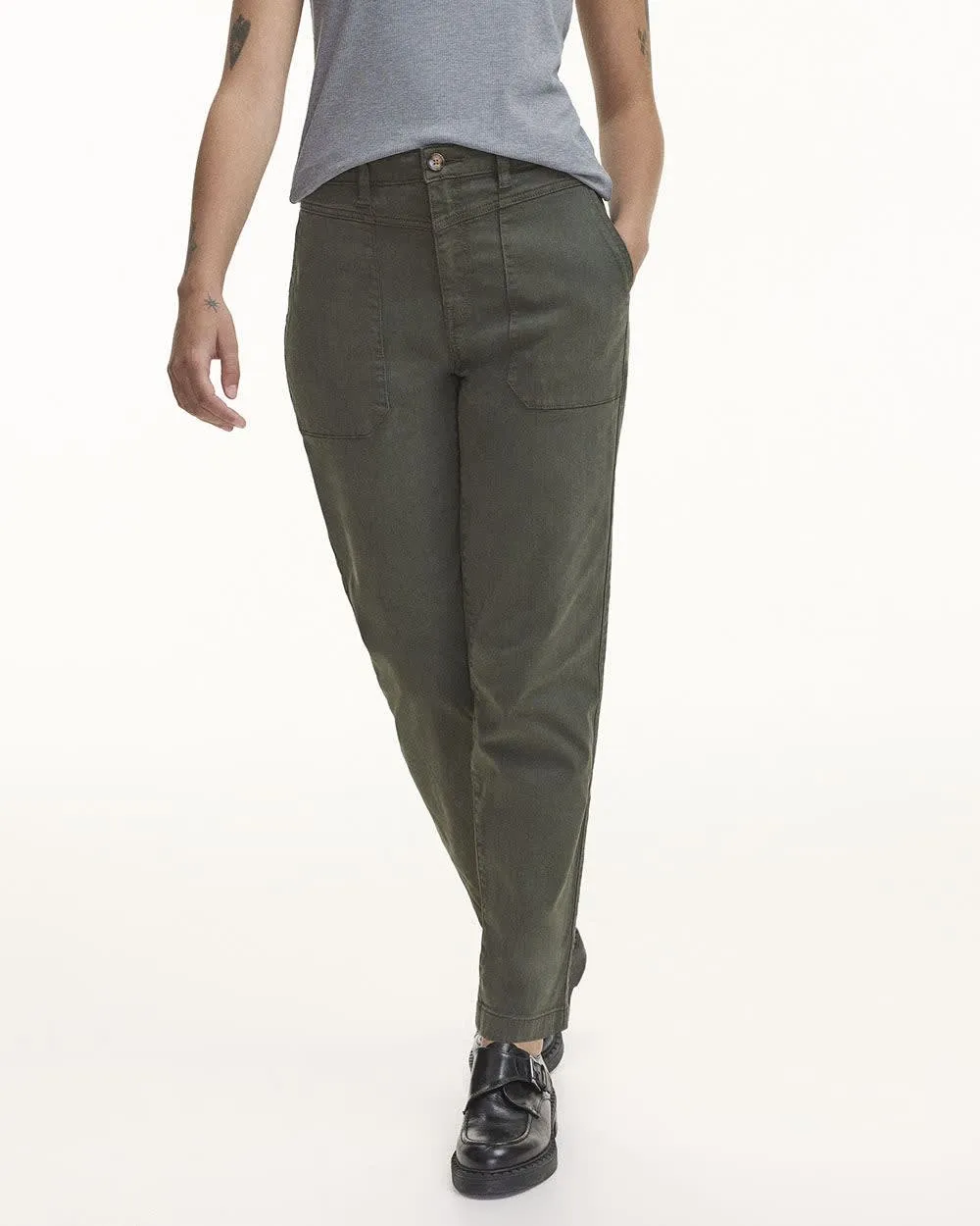 Tapered-Leg High-Rise Utility Pant - Petite sold by Reitmans