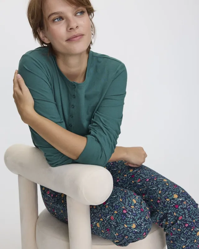 Long-Sleeve Top and Jogger Cotton Pyjama Set sold by Reitmans