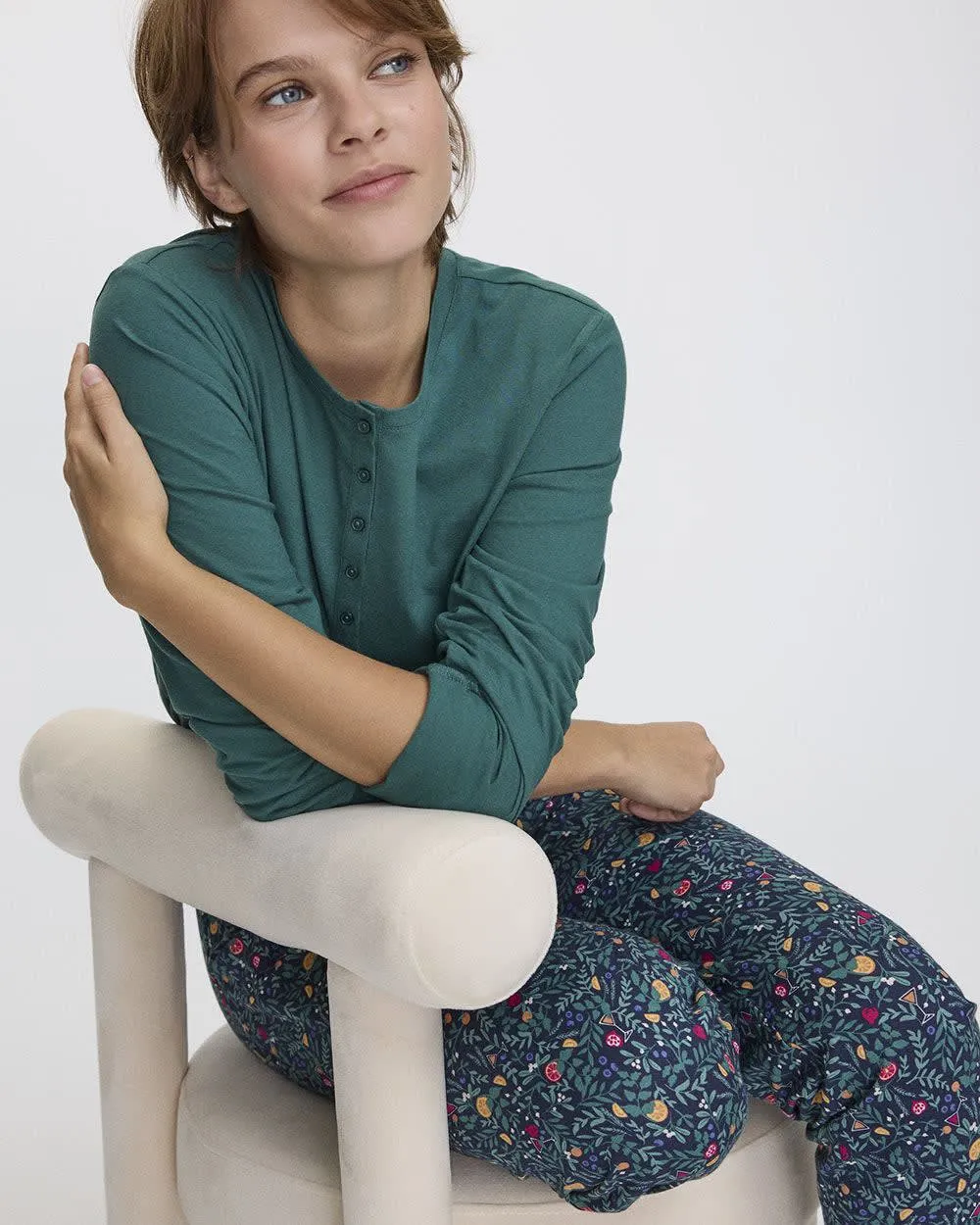 Long-Sleeve Top and Jogger Cotton Pyjama Set sold by Reitmans