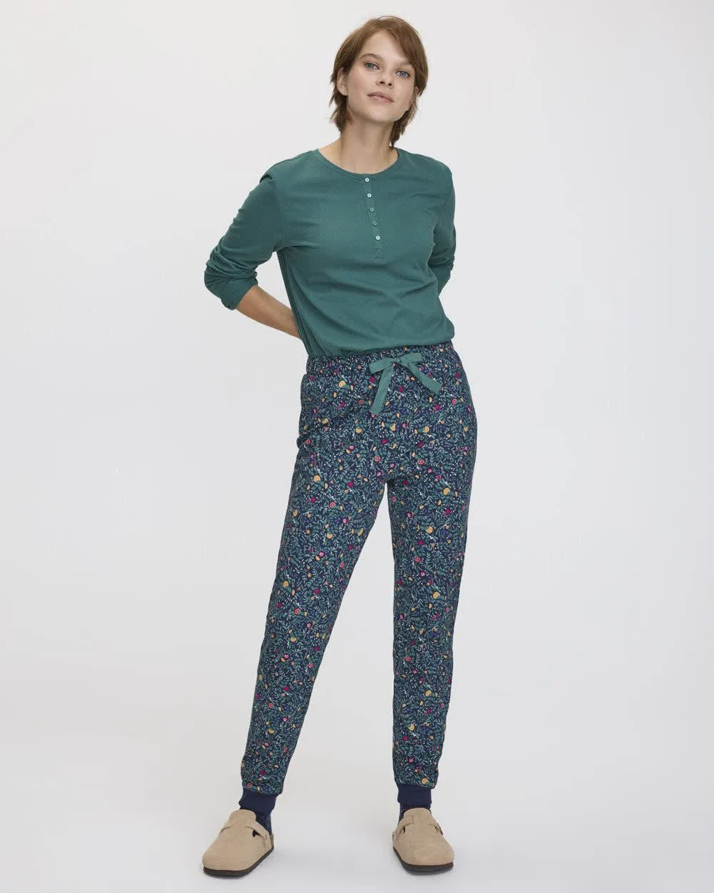 Long-Sleeve Top and Jogger Cotton Pyjama Set sold by Reitmans product image thumbnail 3