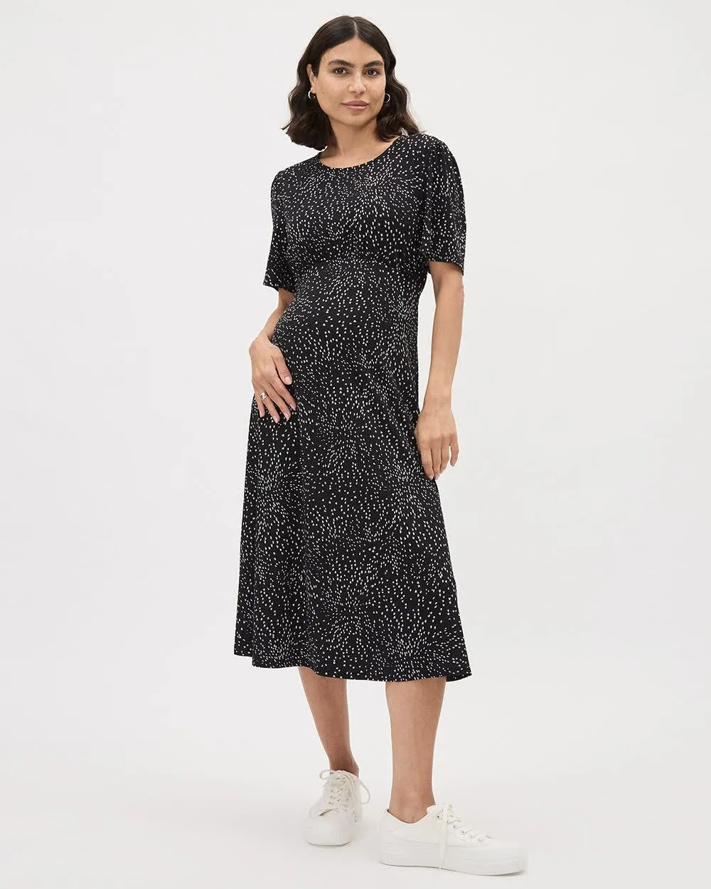 Short-Sleeve Crew-Neck Midi Dress - Thyme Maternity sold by Reitmans product image thumbnail 3