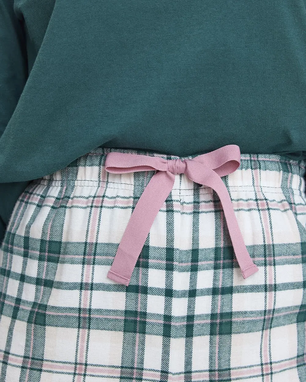 Long-Sleeve Top and Flannel Jogger Pyjama Set sold by Reitmans product image thumbnail 5