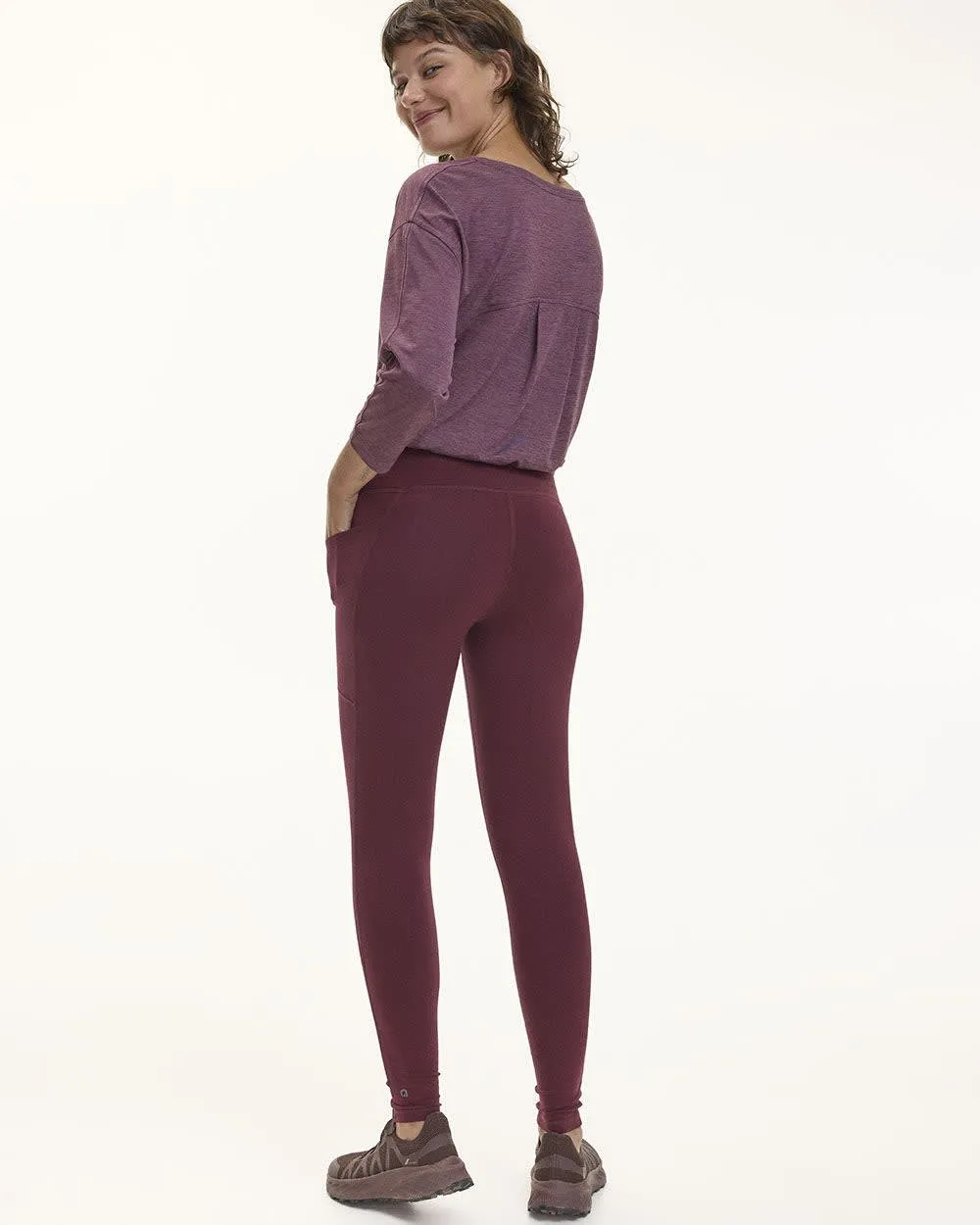 Sculptor Legging with Pockets - Hyba sold by Reitmans product image thumbnail 2
