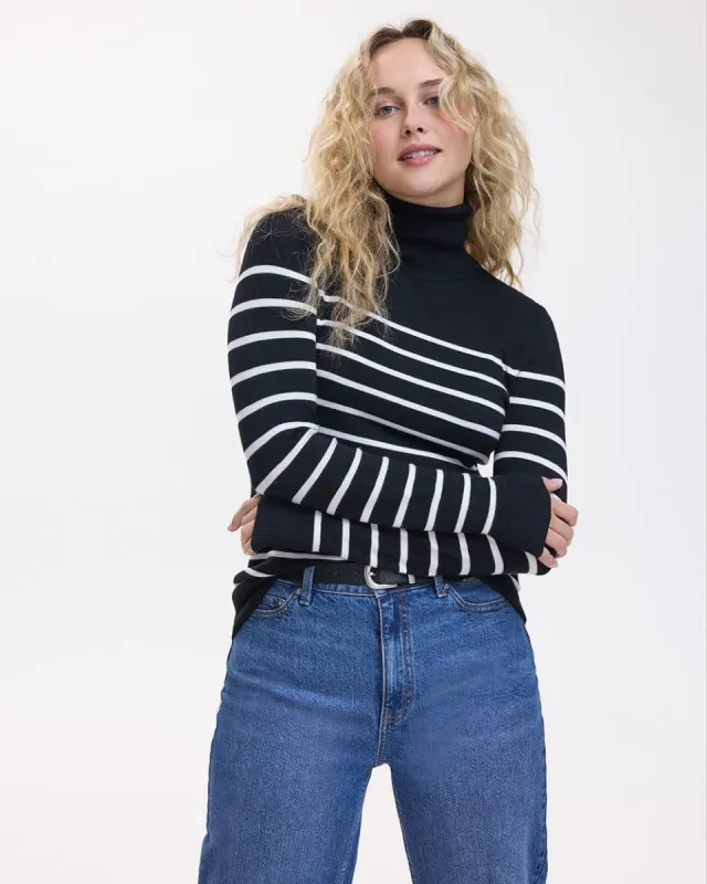 Long-Sleeve Turtleneck Tee - R Essentials sold by Reitmans