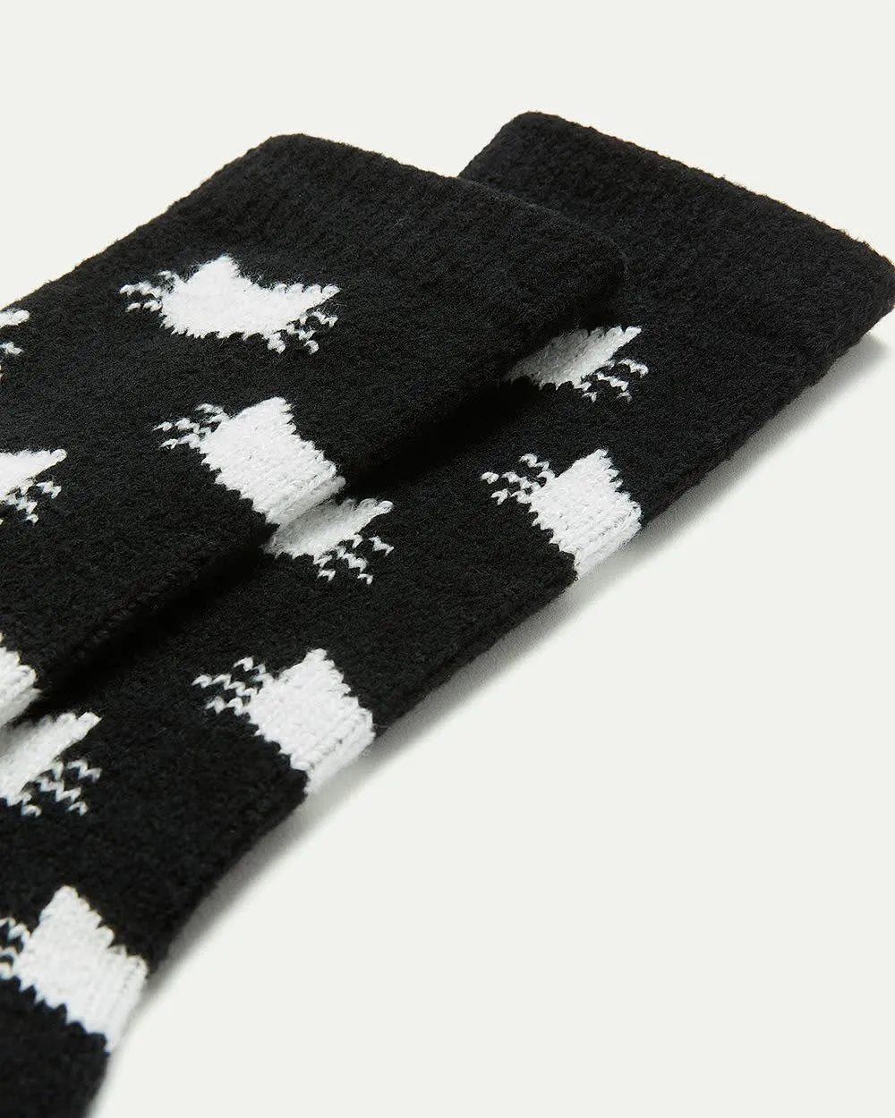 Super-Soft Winter Socks with Cats sold by Reitmans product image thumbnail 3