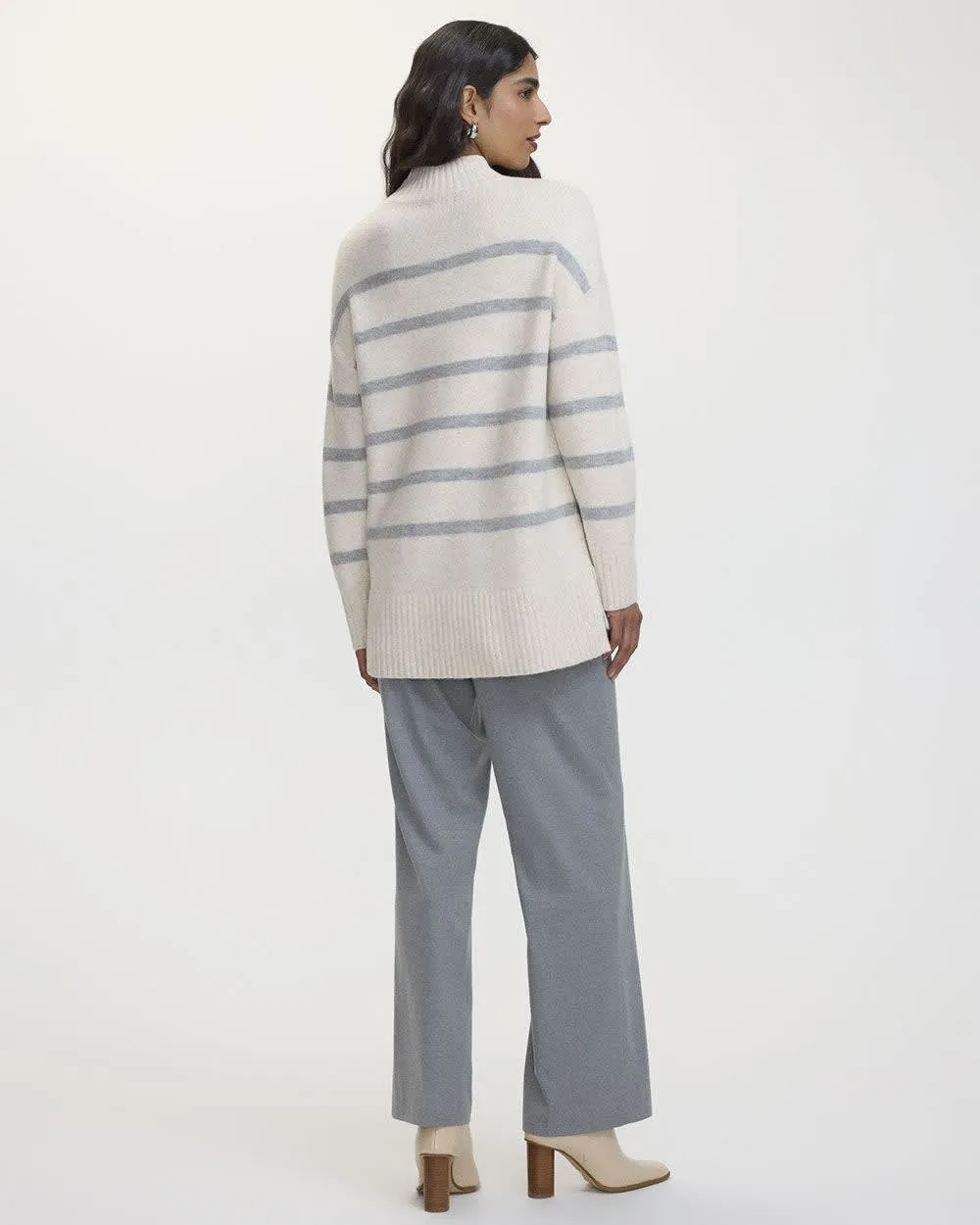 Long-Sleeve Mock-Neck PlushSoft Loose Tunic sold by Reitmans product image thumbnail 2