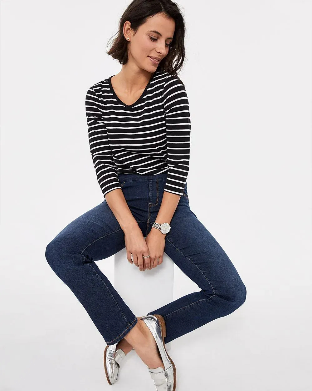 Straight Leg Jeans - The Comfort sold by Reitmans product image thumbnail 4