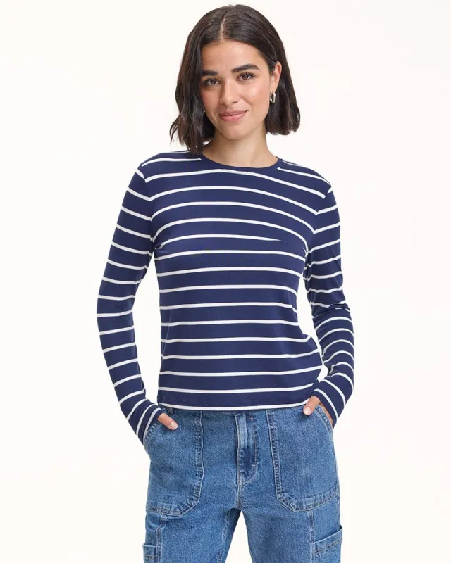 Long-Sleeve Crew-Neck Tee - R Essentials sold by Reitmans